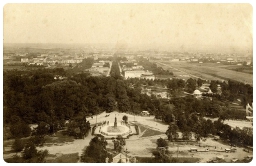 Widok na miasto z rotundą. Po Wystawie Przemysłu i Rolnictwa z 1909 roku z albumu Wacława Wesołowskiego